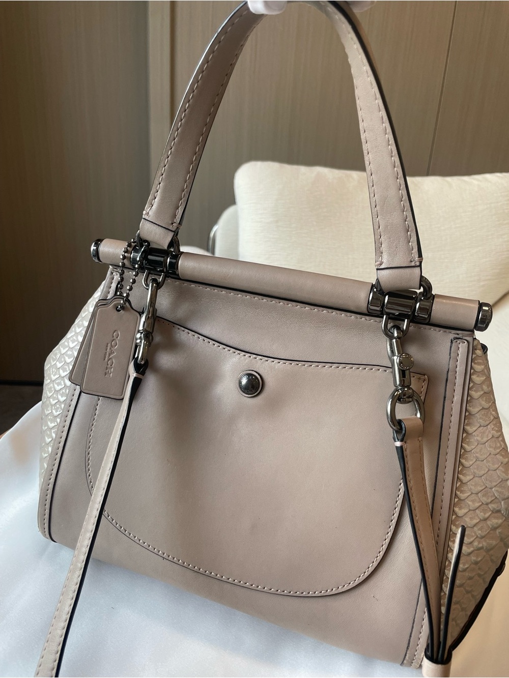 Coach Restored Drifter Tea Rose Beige Floral Appliqué Leather Bag snakeskin vers - Picture 10 of 15